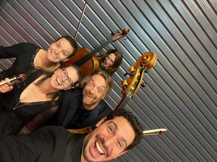 Ensemble Poli Sons